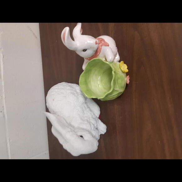 Adorable Ceramic Bunny Set with Planter - Picture 2 of 6